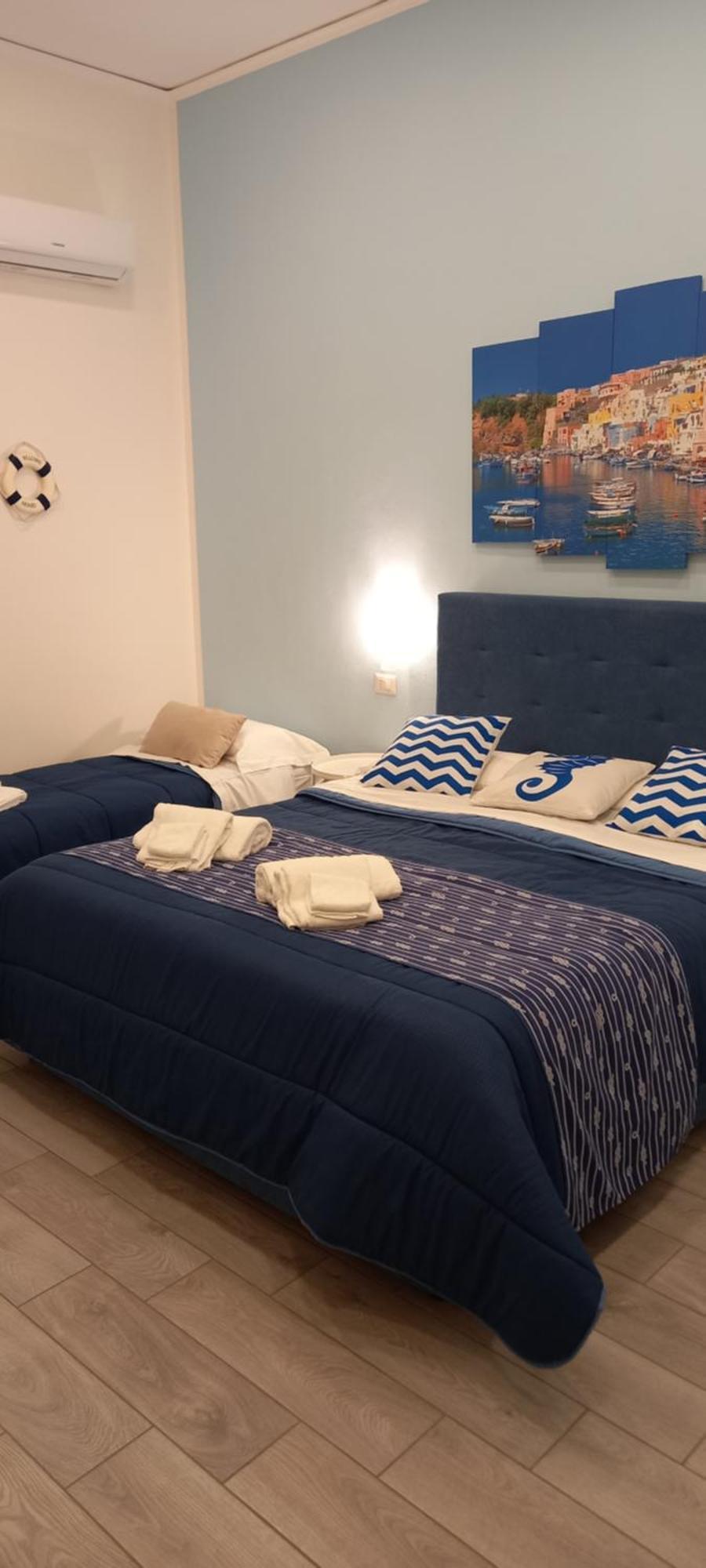 Benincasaroom Naples Room photo